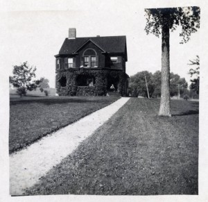 DKE House-1905