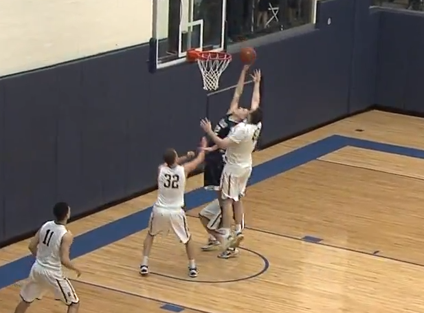 Ithaca beat the once top-ranked Rochester on this buzzer-beater tip-in by Eli Maravich last Saturday