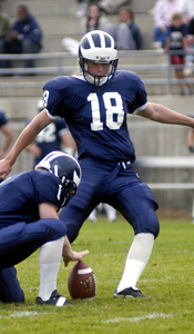 Steven Hauschka (#18) kicking for his alma mater Middlebury College
