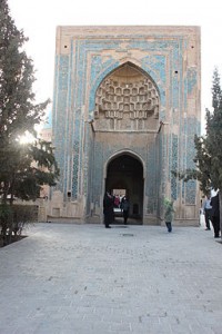 256px-Bayazid_Mosque2