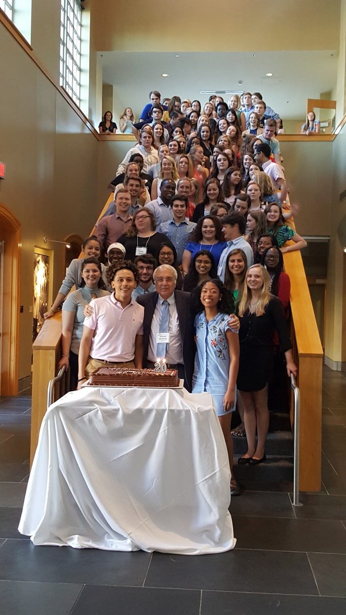 SHECP interns, faculty, and staff pose for a picture at the Closing Conference.